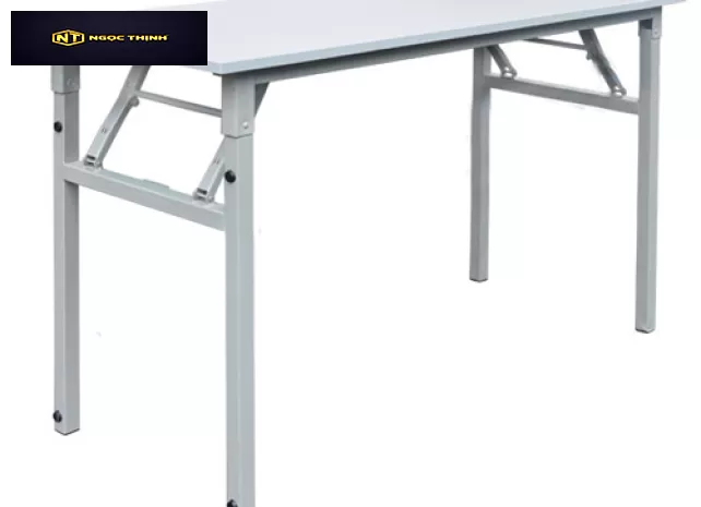 Bàn ăn khung thép BG06-518